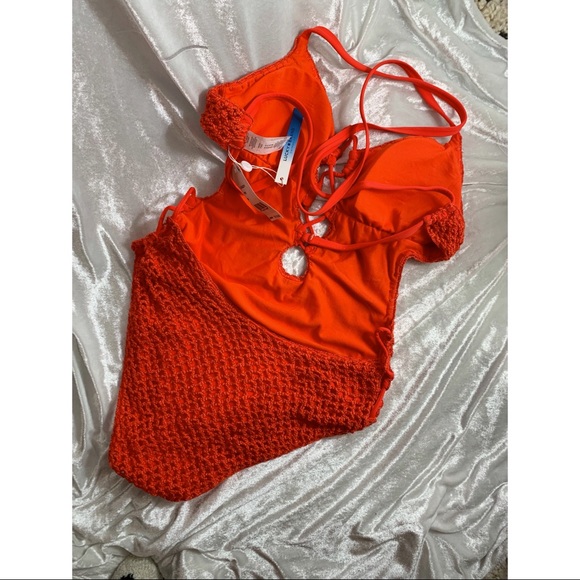 NWT lucky brand knitted swimsuit size medium - Picture 3 of 16